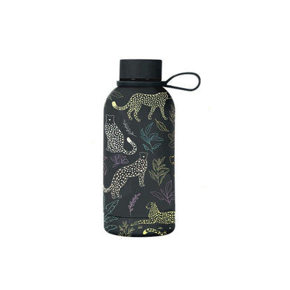 Chui insulated mini bottle lifestyle shot showing leopard illustration — The Art Carte