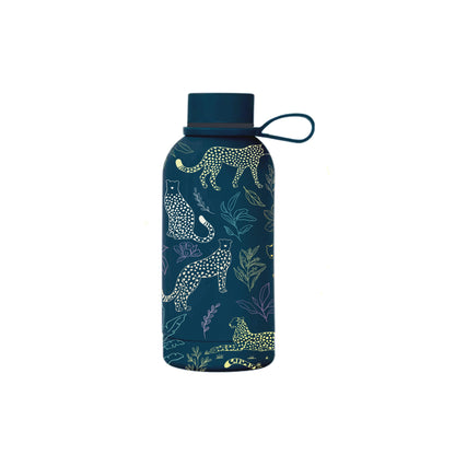 Chui insulated mini bottle close-up showing leopard spot pattern — The Art Carte